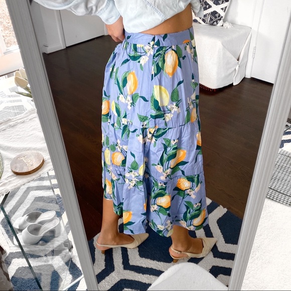 🍋 ANN TAYLOR BLUE LEMON PATTERN MIDI SKATER SKIRT! - Picture 7 of 16
